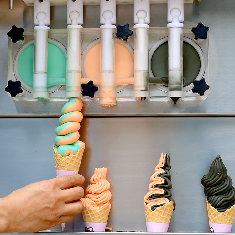 Kolice ETL Commercial Heavy Duty 5 Flavors Yogurt Soft Serve Ice Cream Machine
