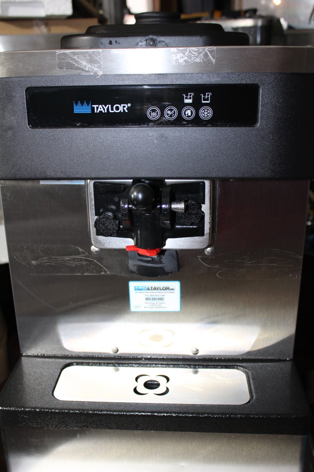 2018 Taylor Model C152-12 CounterTop Soft Serve Ice Cream Machine 115/60/1