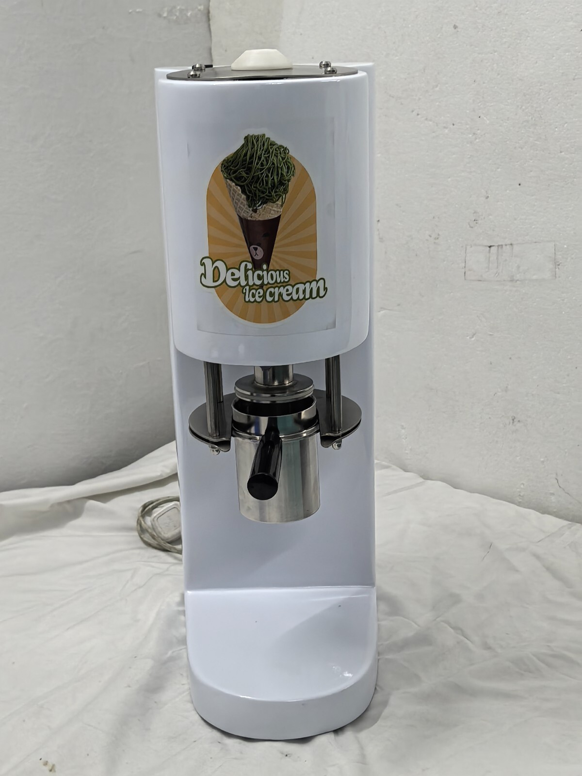 Commercial Spaghetti Ice Cream Maker Machine 4 Molds Stainless Steel 110V-220V