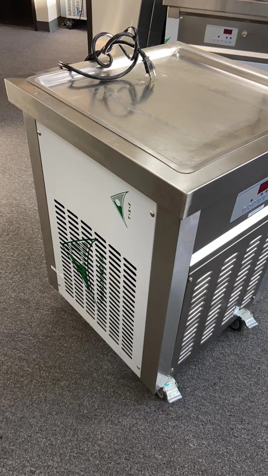 USA 110V Kolice ETL Commercial square pan fried ice ceram machine