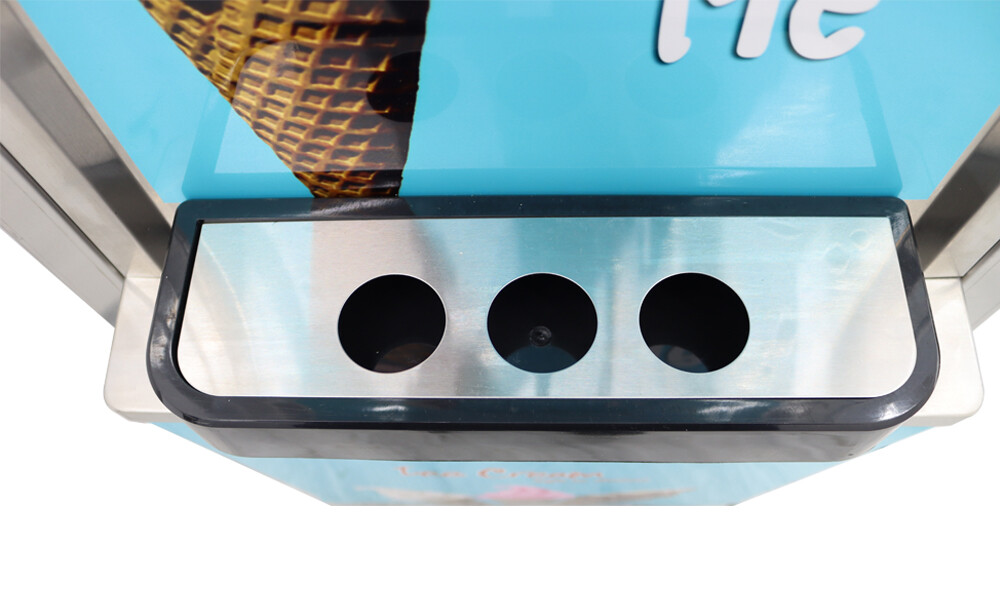 3 Flavor Soft Serve Ice Cream Machine Comercial Air Cooled Ice-cream Cone Freeze
