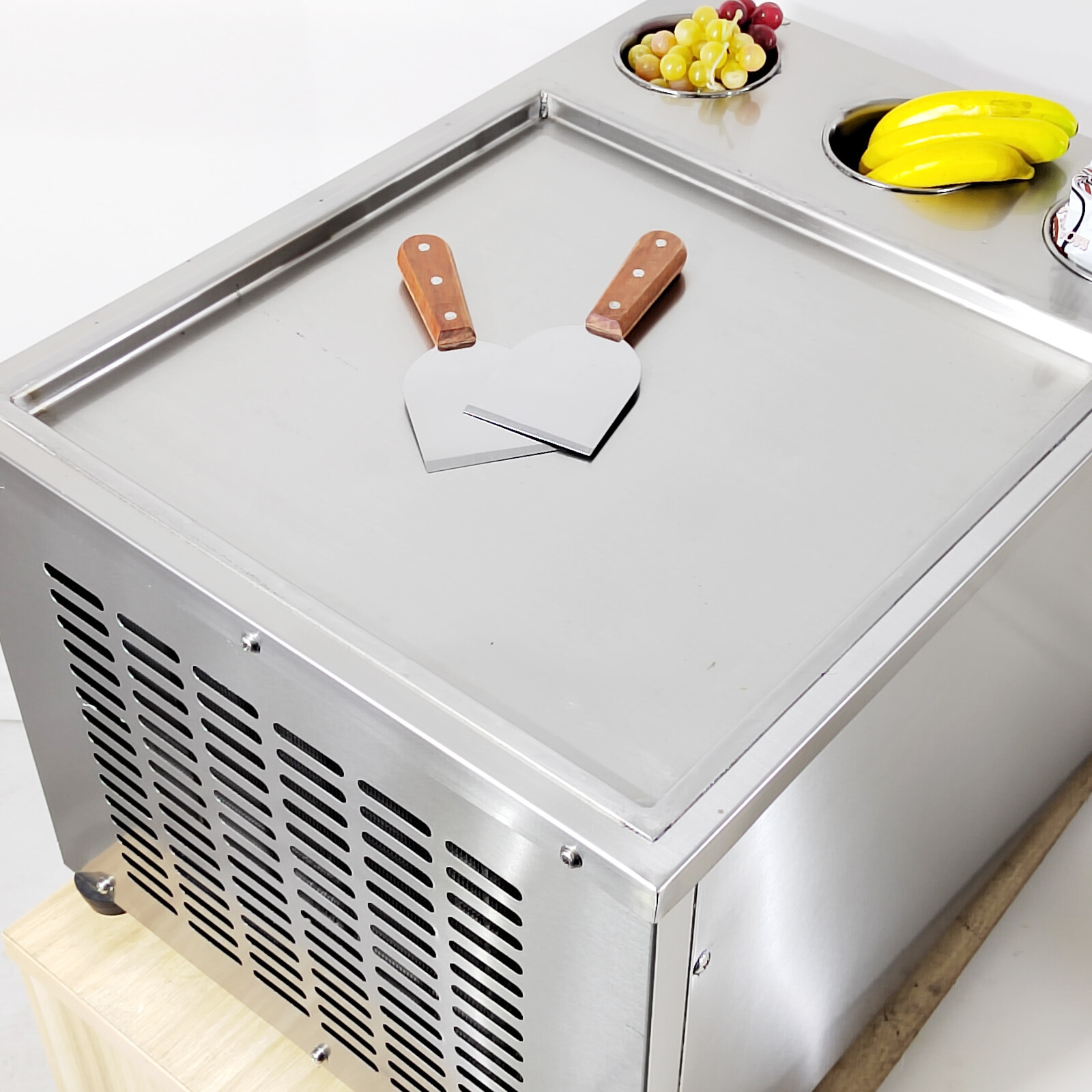 USA Kolice Countertop fry ice cream machine 18”x18” square pan with 3 tanks
