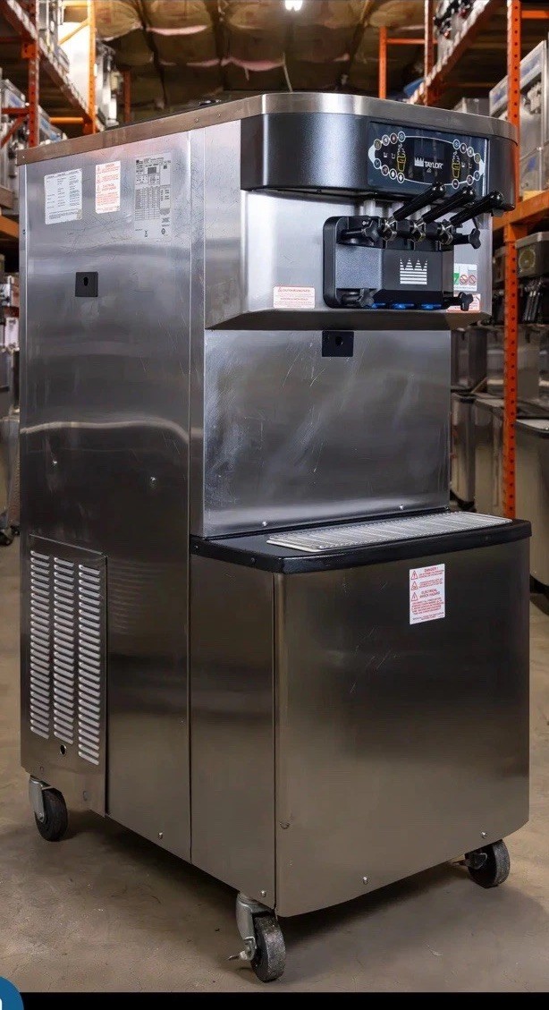 Taylor C716-33 Soft Serve Ice Cream Machine, 2 Hoppers, Floor Model