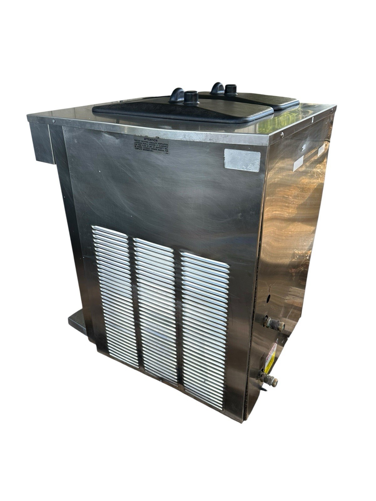 Stoelting F131-18l-YG2 Soft Serve Frozen Yogurt Ice Cream Machine