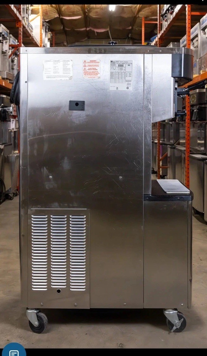 Taylor C716-33 Soft Serve Ice Cream Machine, 2 Hoppers, Floor Model