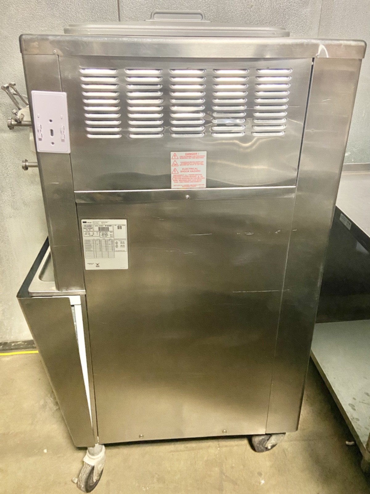 Taylor 794-33 3-Head Dispenser Ice Cream Machine, 208-230V