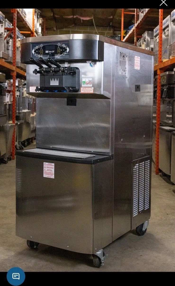 Taylor C716-33 Soft Serve Ice Cream Machine, 2 Hoppers, Floor Model