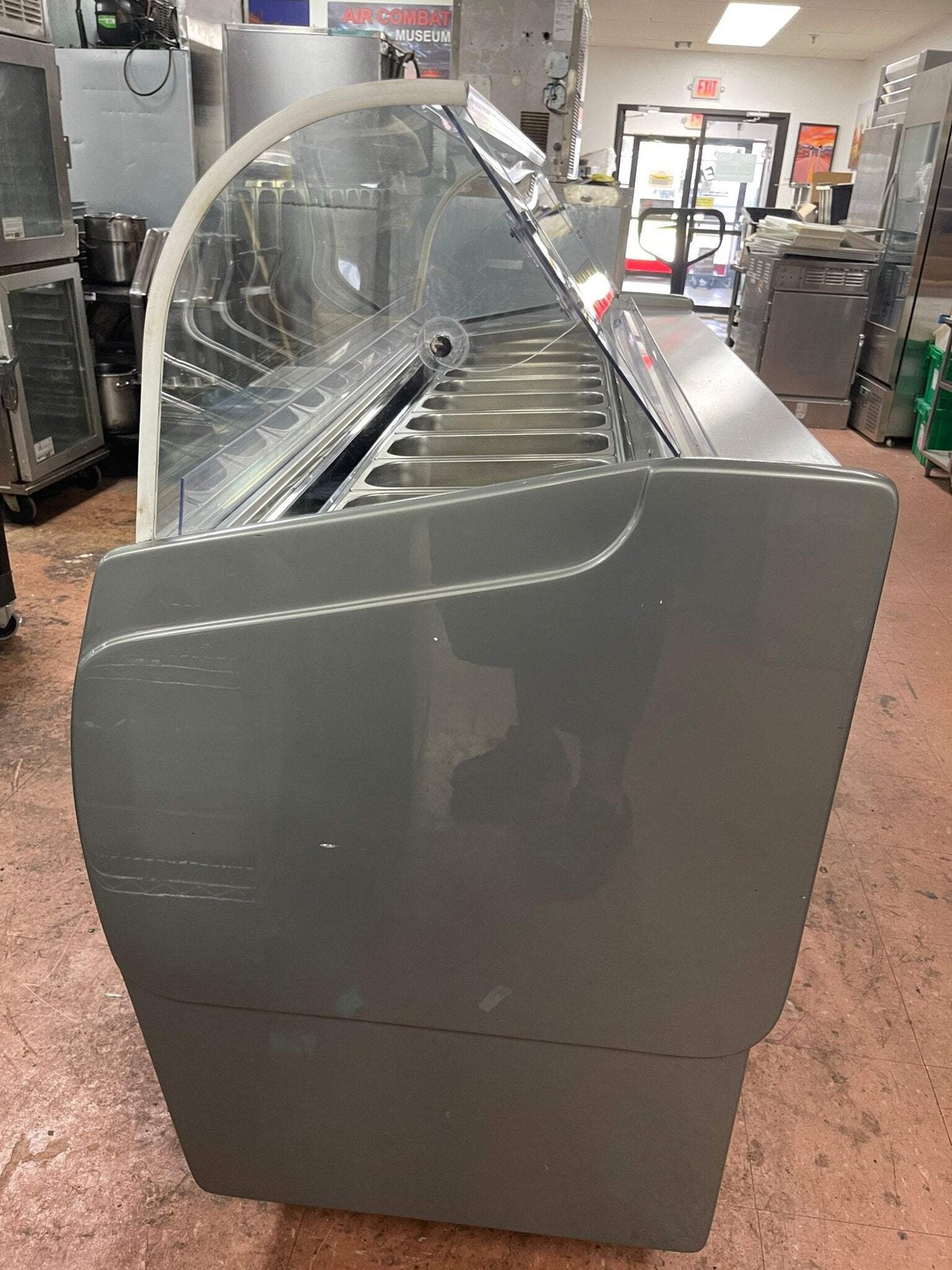 Used 2019 Sevel SLM-8 Gelato Ice Cream Lighted Showcase Display Freezer 220V