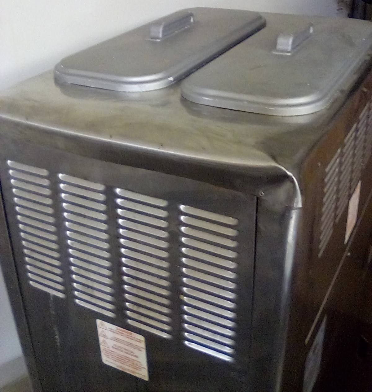Taylor 794-33 Ice Cream machine