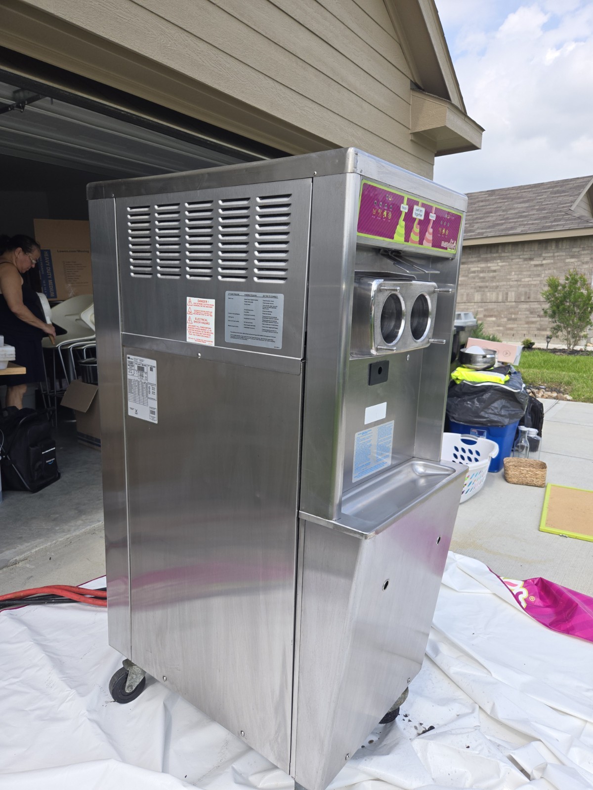 ONE Taylor ice cream machine 794-33 Water cooled, 3ph