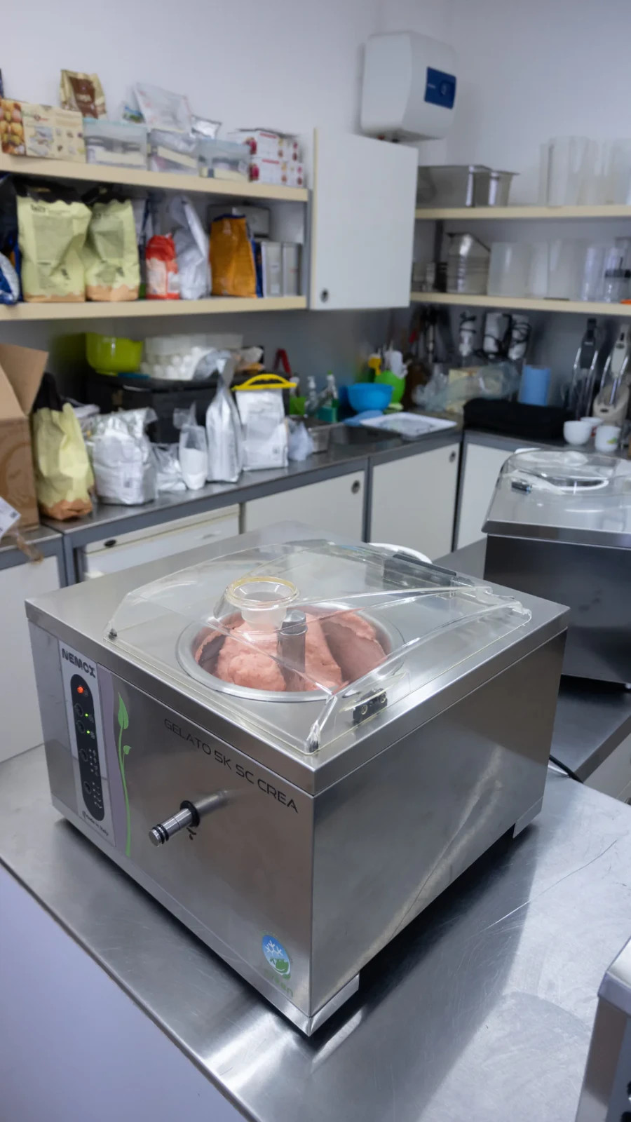 NEMOX GELATO 5K NTC PROFESSIONAL GELATO/ICE CREAM MACHINE – MADE IN ITALY