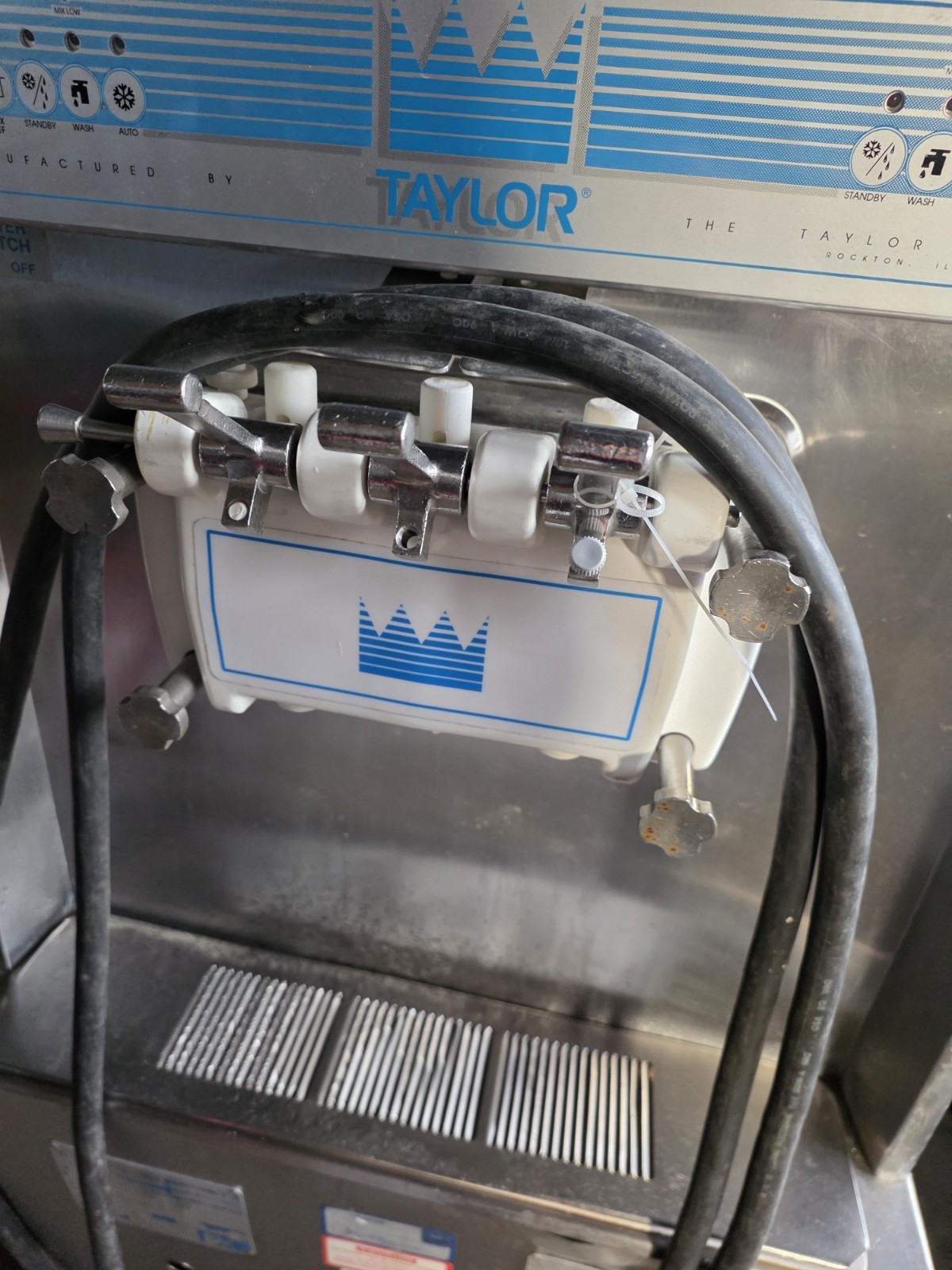 Taylor 754-33 Commercial Soft Serve Ice Cream Machine 3Ph Water – FREE FREIGHT