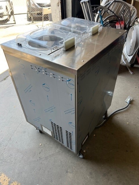 BG Italy INST21 2 Pot Ice Cream/Gelato Machine