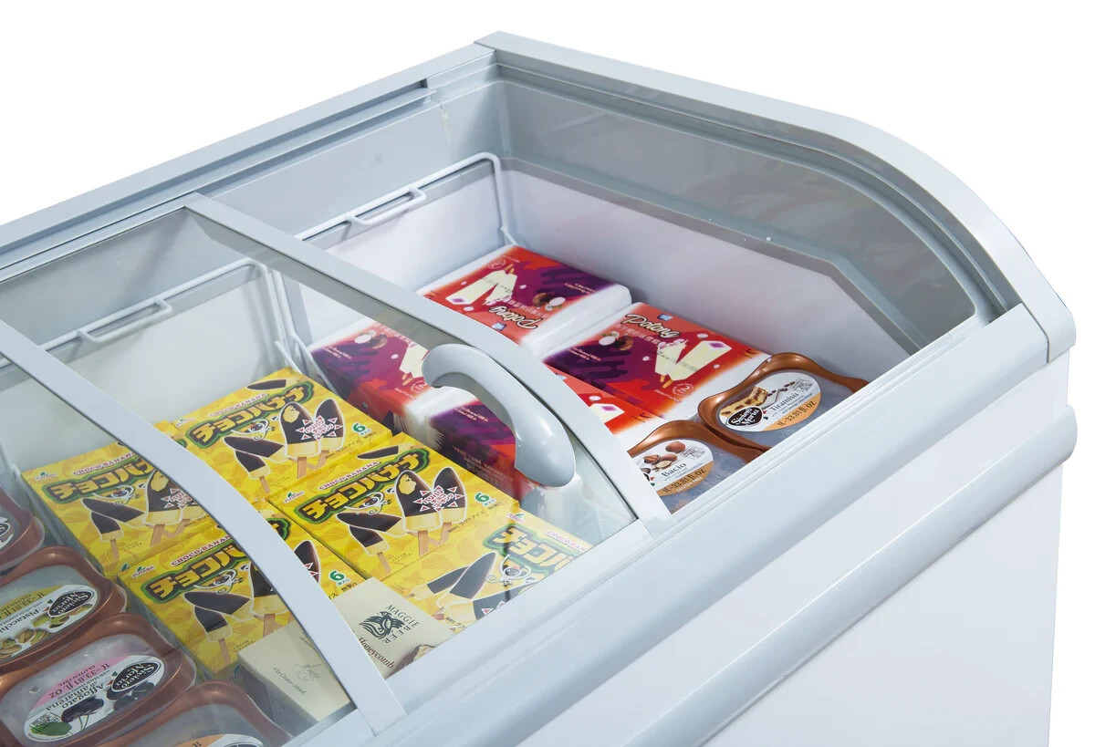 Chef AAA – 79″ Frozen Food or Ice Cream Chest Freezer (NEW)