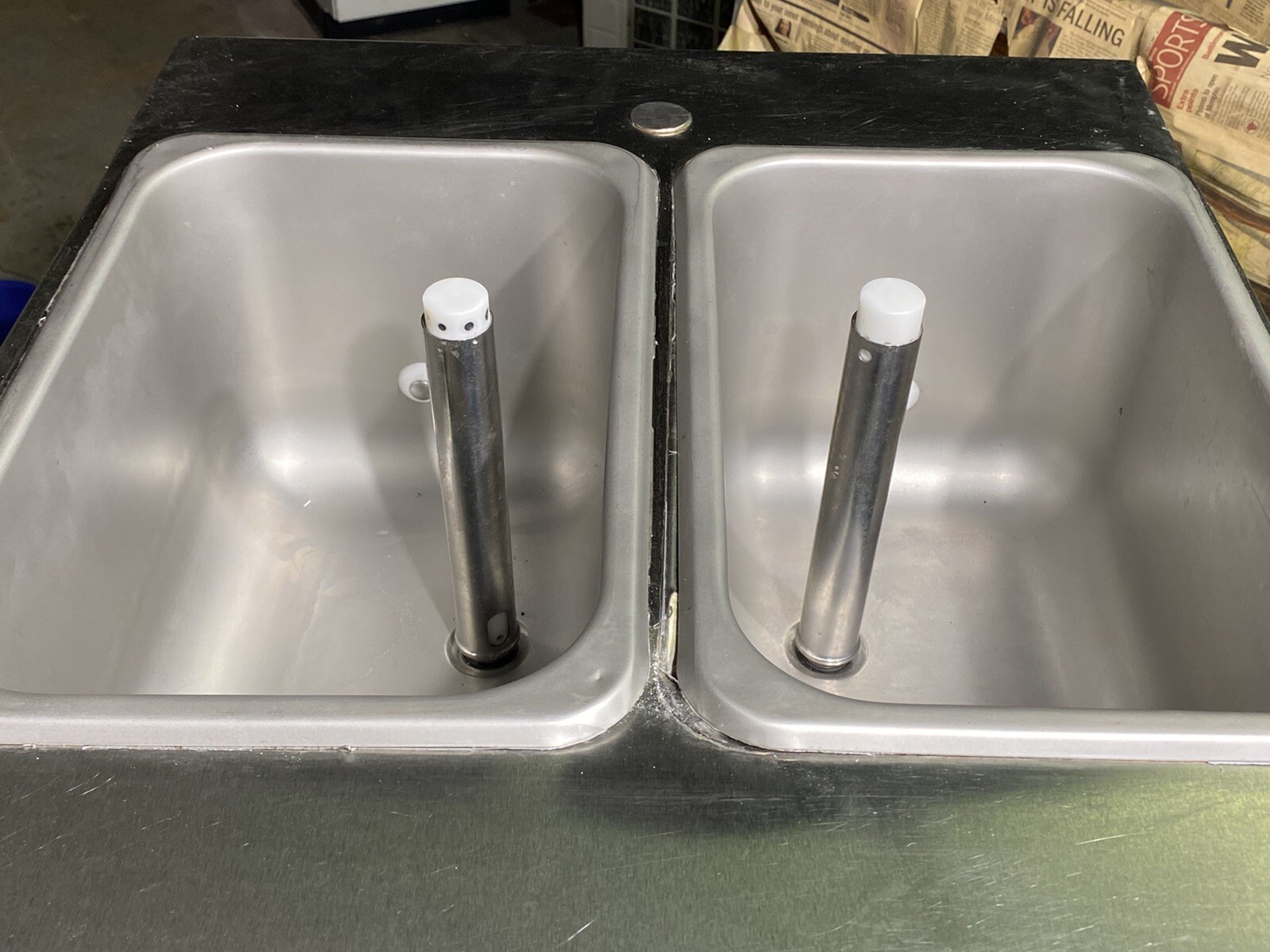ElectroFreeze Soft Serve Ice Cream, SL 500, 3 ph., Water Cooled, 7 Available