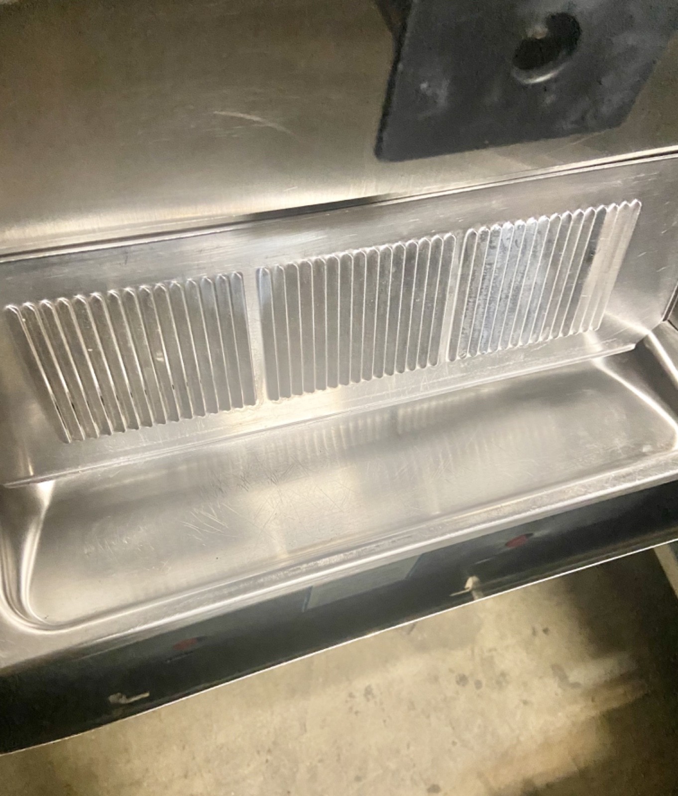 Taylor 794-33 3-Head Dispenser Ice Cream Machine, 208-230V