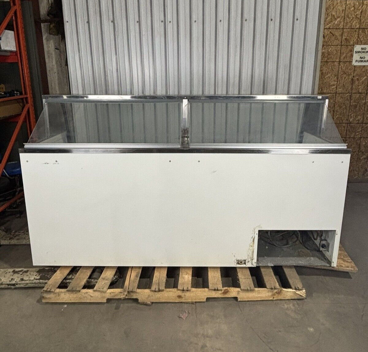Master-Bilt DD-88L Ice Cream Dipping Display Station Freezer No Compressor