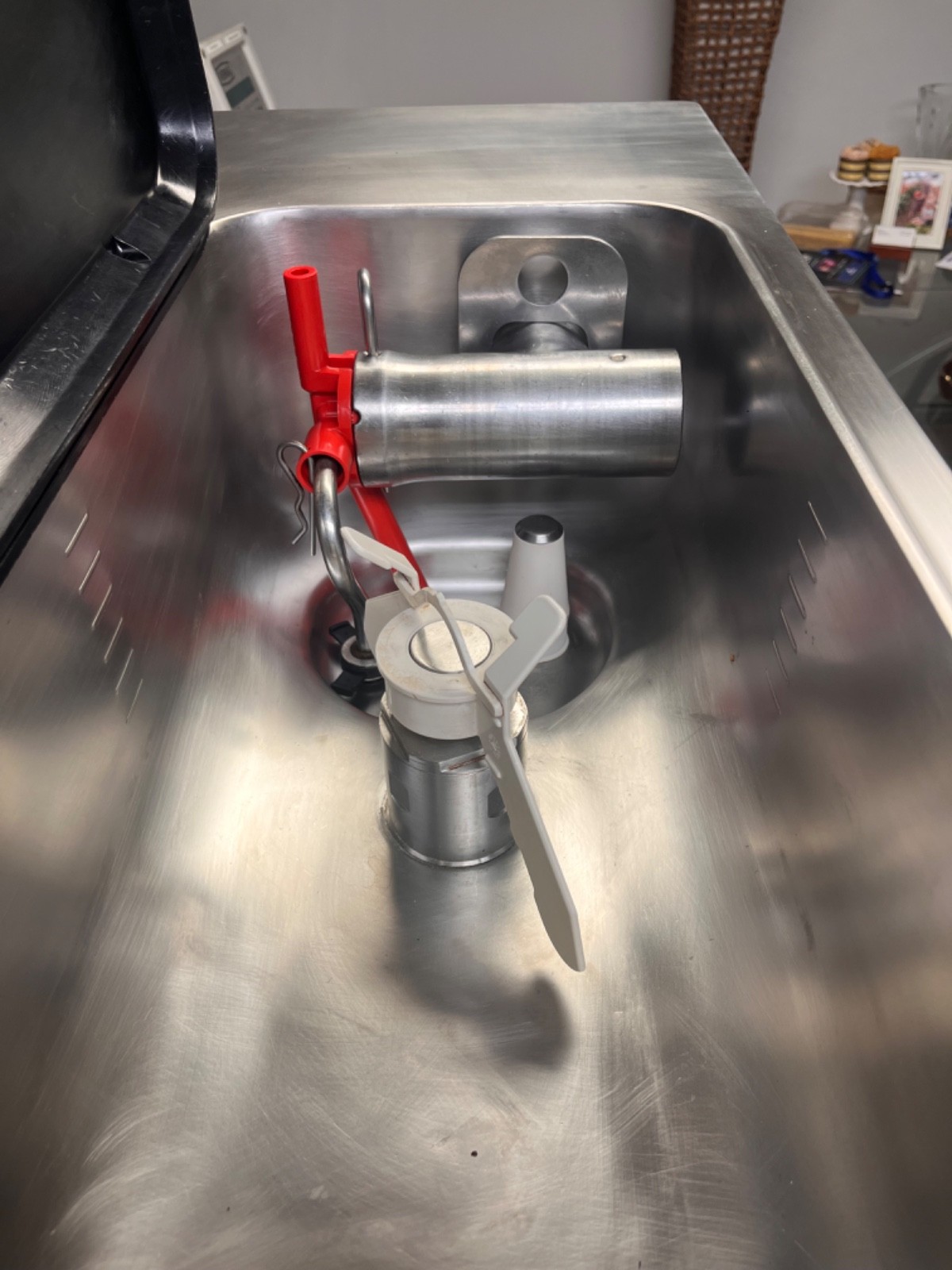 TAYLOR MULTI FLAVOR MODEL C716-33 SOFT SERVE MACHINE