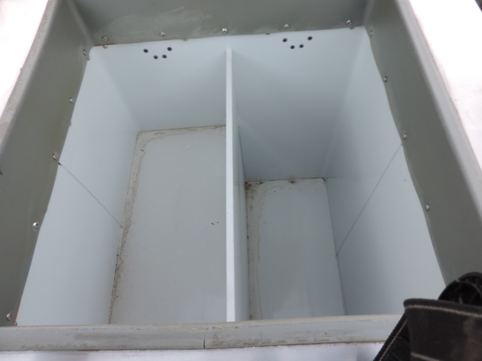 FREEZER (ICE CREAM DIPPING CABINET) 5 AVAILABLE