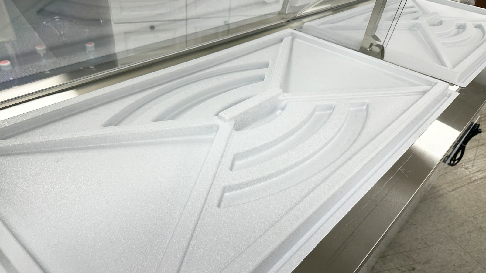 NEW 88″ Ice Cream Gelato 16 Tub Freezer Top Glass Nice Modern Display NSF ETL