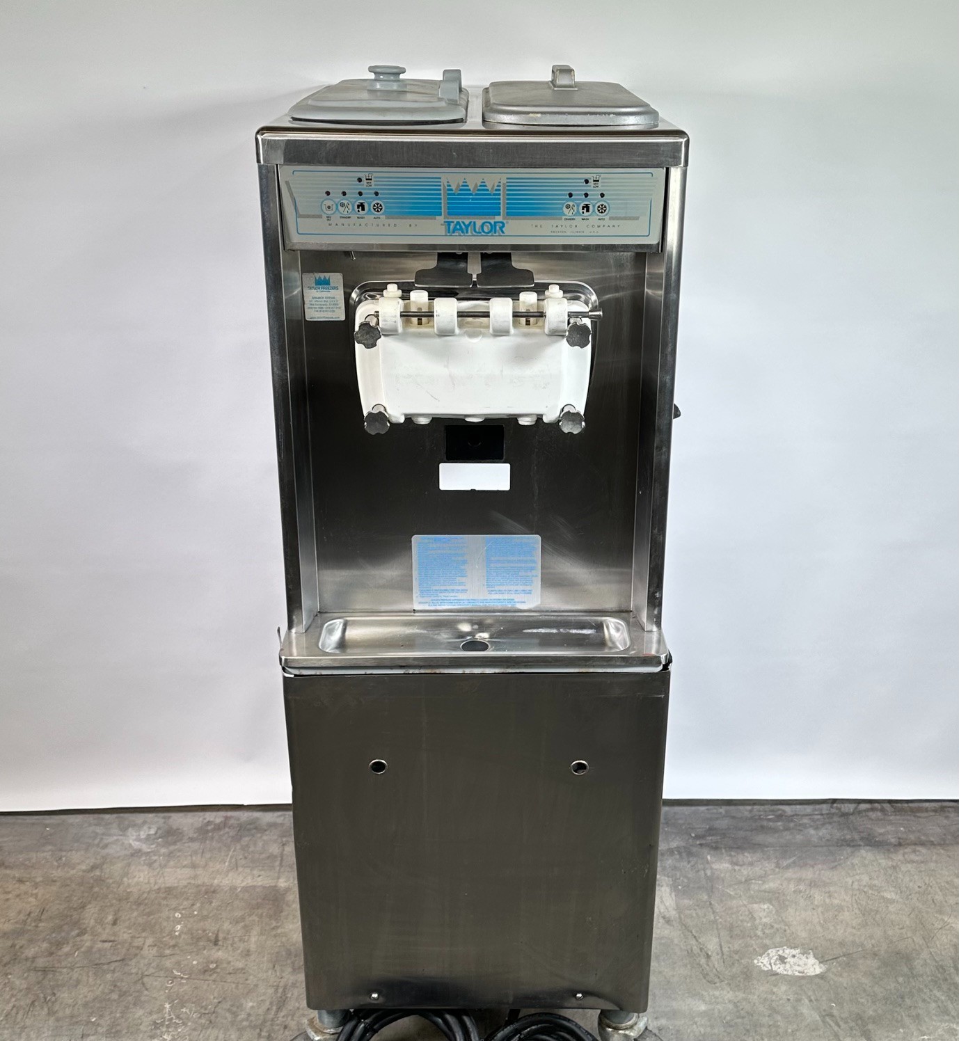 Taylor 794-33 Soft Serve Ice Cream Maker 3 Phase 208–230V (Water Cooled)