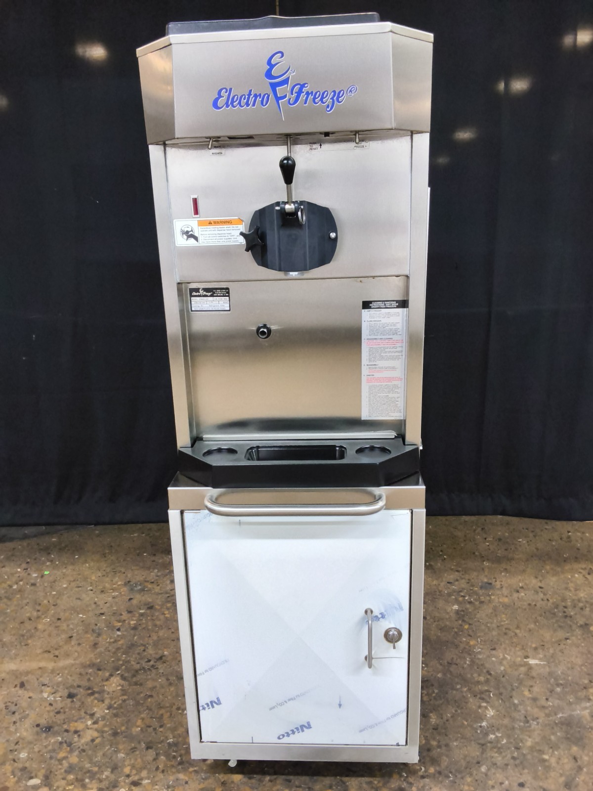 Electro Freeze CS600-237 Soft -Server Freezer Yogurt machine with stand
