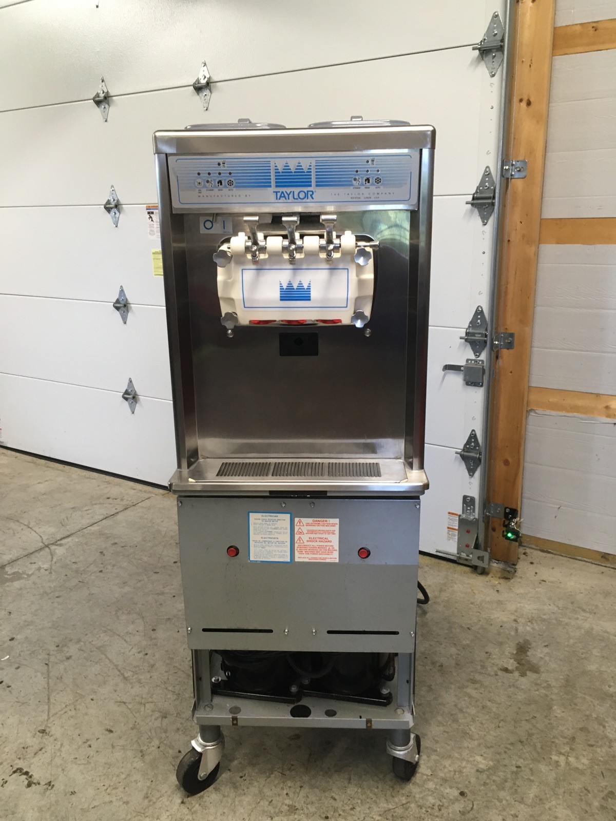 Taylor 794-33 Ice Cream Yogurt Machine Water cooled 3 Phase 2012 Totally Rebuilt
