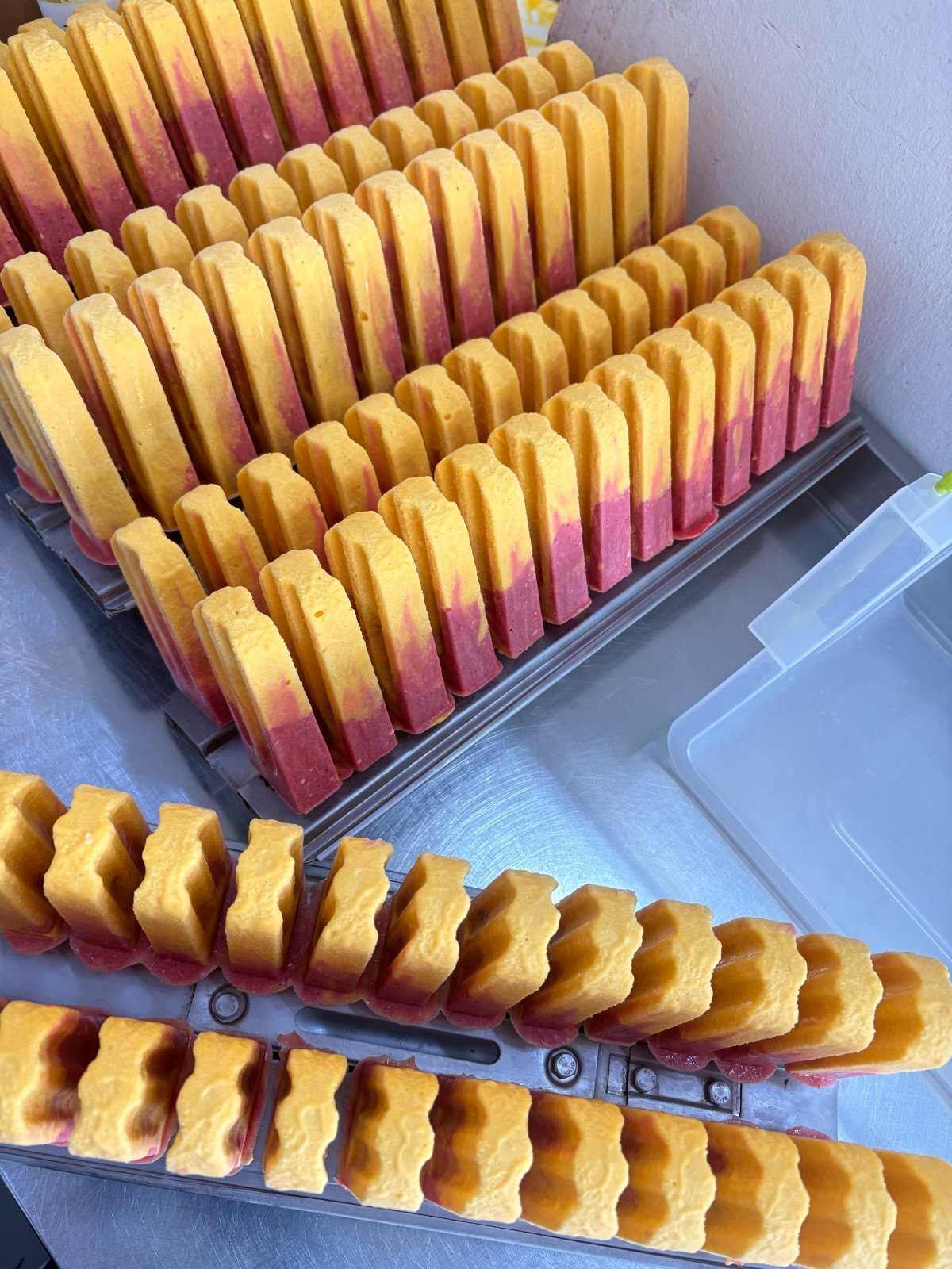 Megamid 80ml Popsicle Molds -Ice Pops, Paletas, Ice Cream Commercial Freezers