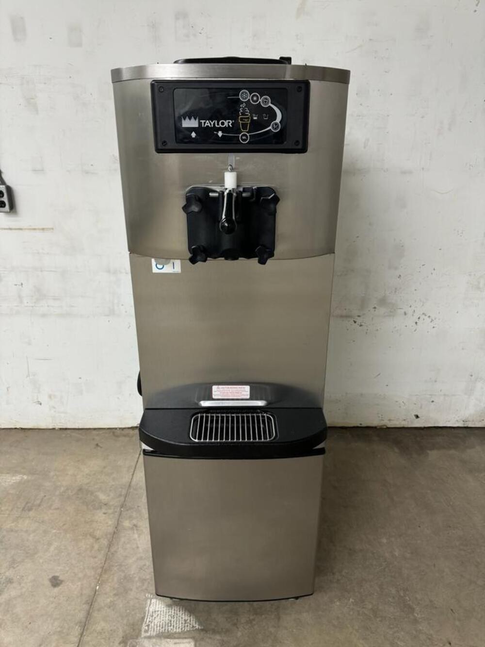 2020 Taylor C709 Single Soft Serve Ice Cream Maker Machine Freezer 220V